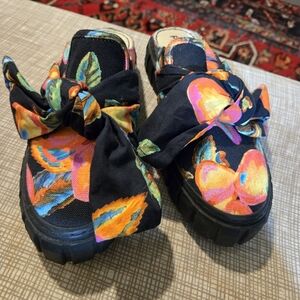 FARM Rio Colorful Floral Mules